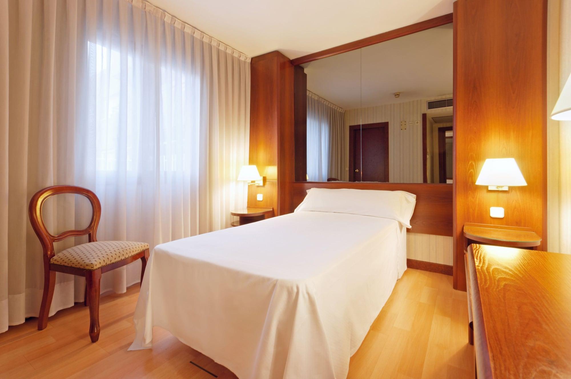 Hotel Madrid Leganes Affiliated By Melia Phòng bức ảnh