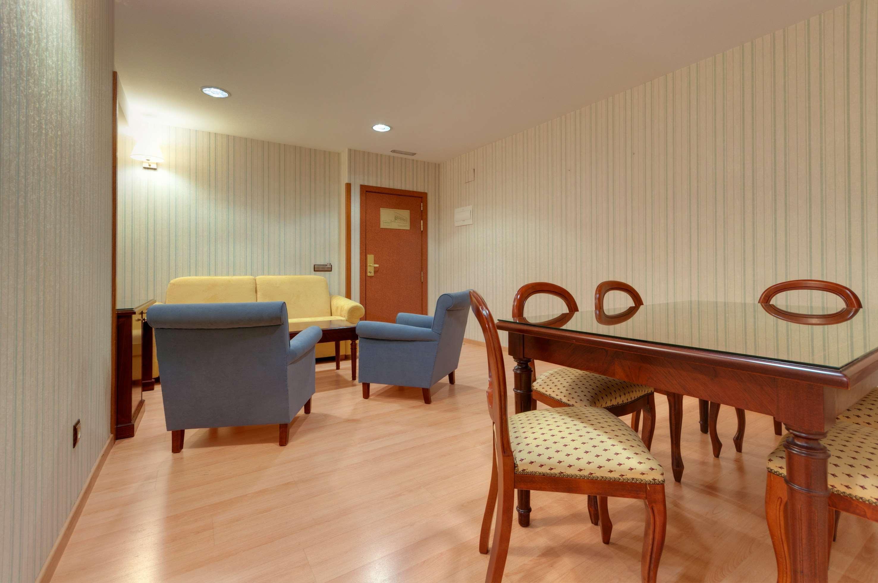 Hotel Madrid Leganes Affiliated By Melia Phòng bức ảnh