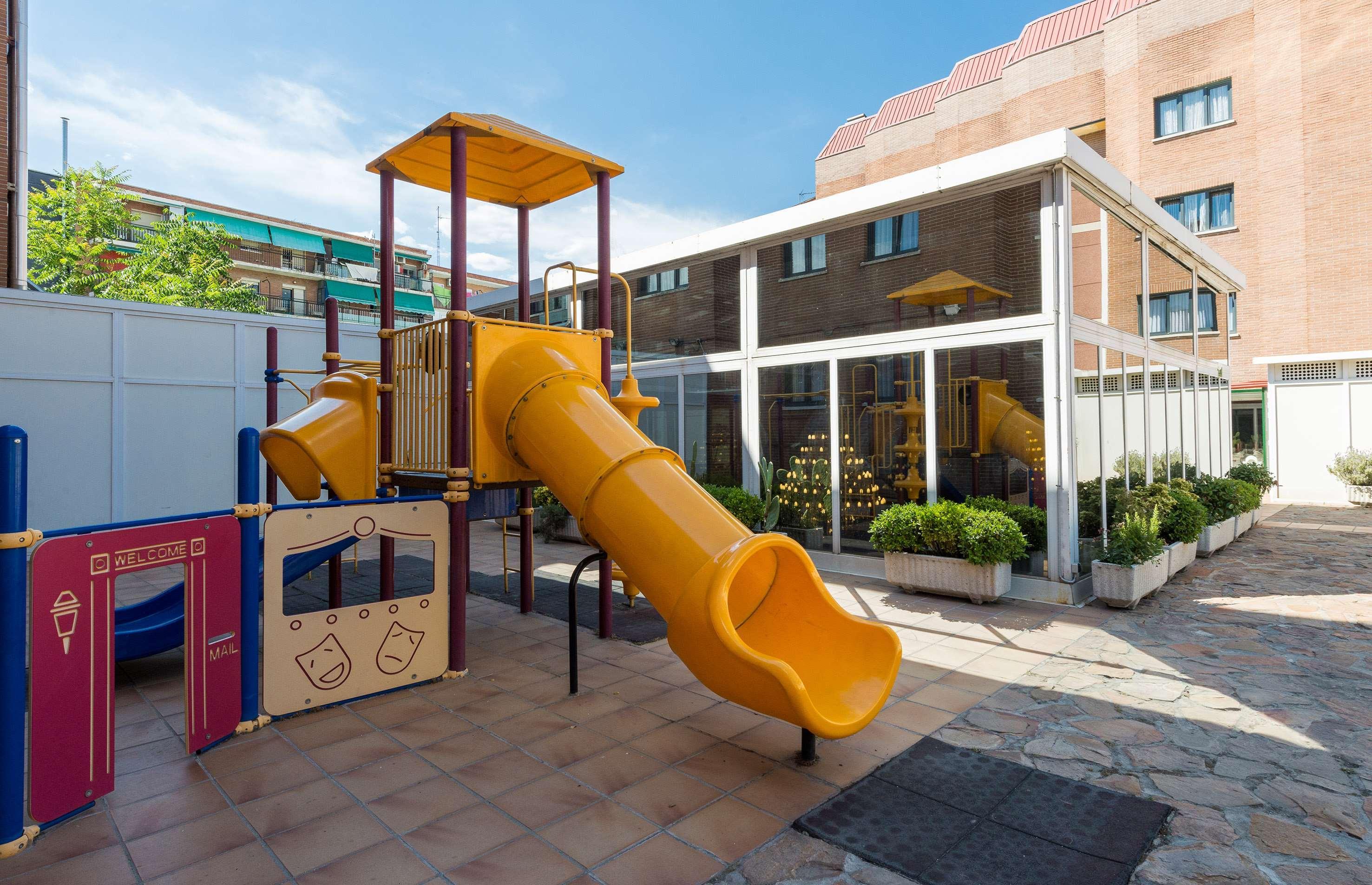 Hotel Madrid Leganes Affiliated By Melia Ngoại thất bức ảnh