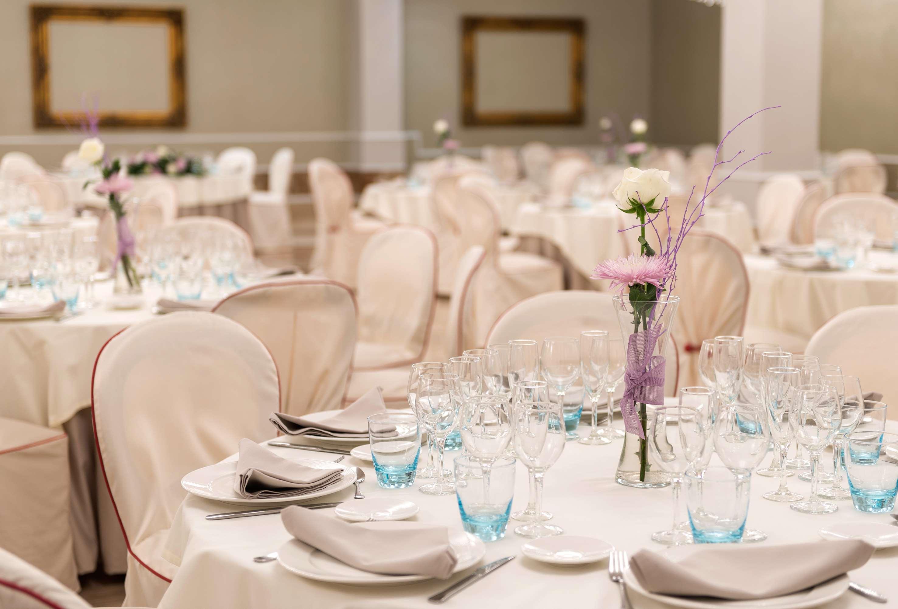 Hotel Madrid Leganes Affiliated By Melia Ngoại thất bức ảnh