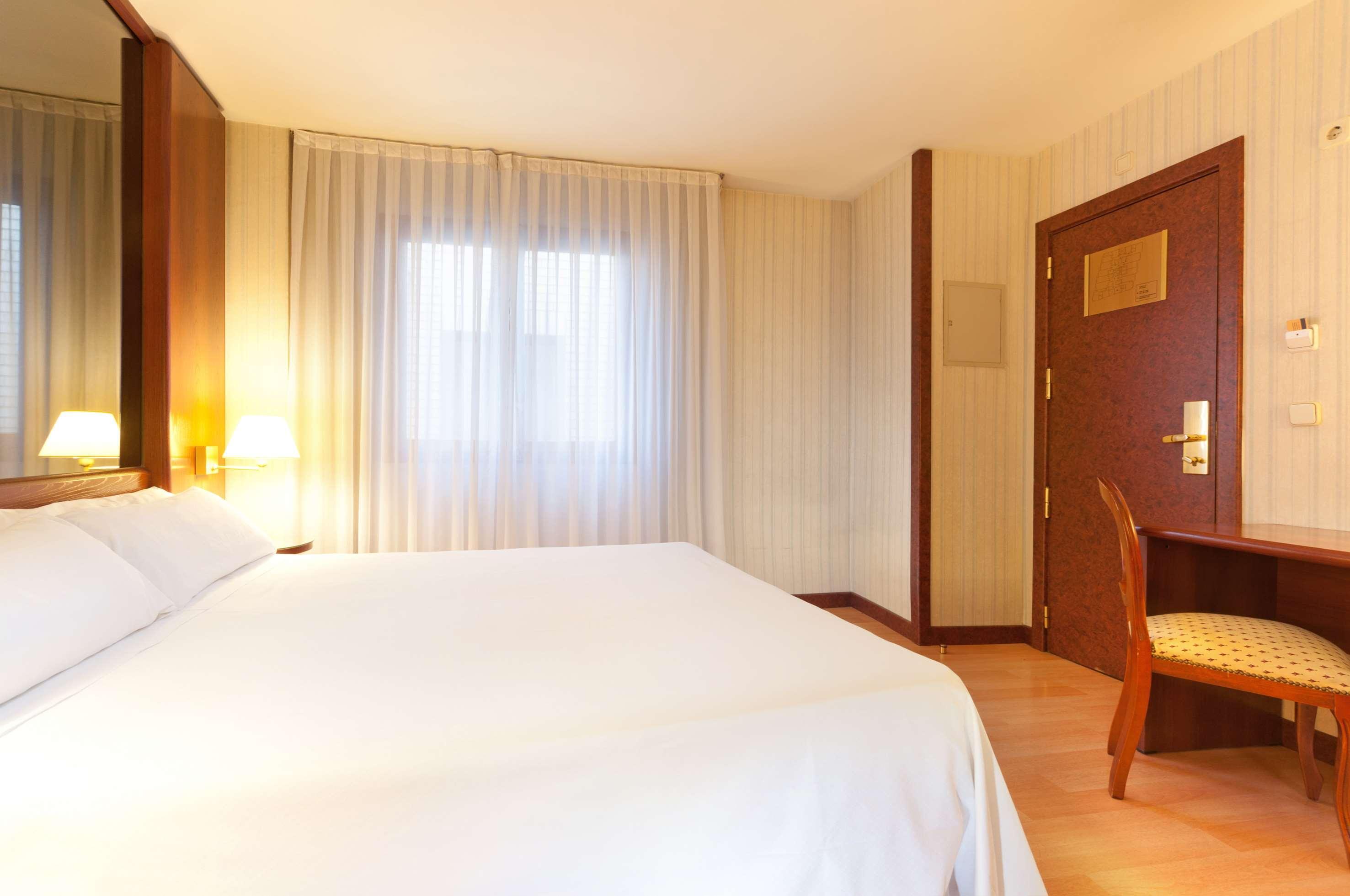 Hotel Madrid Leganes Affiliated By Melia Phòng bức ảnh